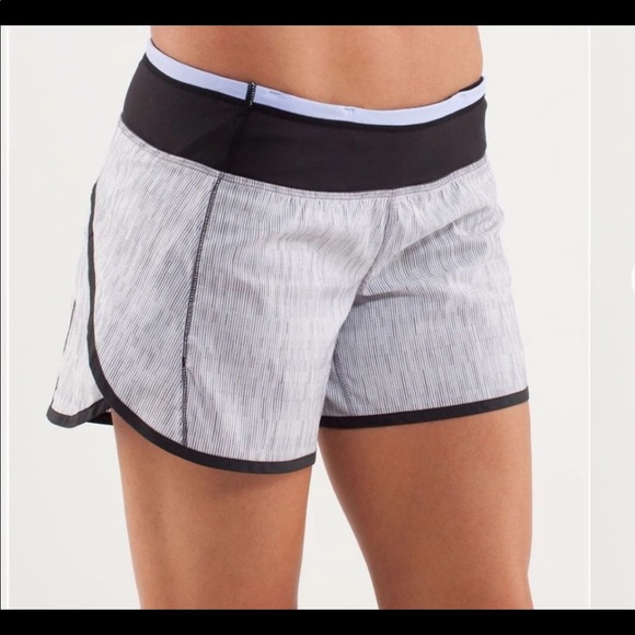 lululemon athletica Pants - Lululemon Turbo Run Short